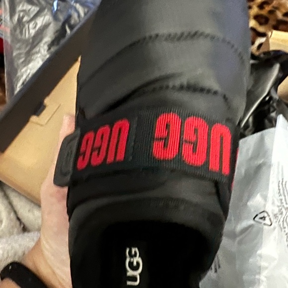 Nib unisex Ugg Dune Slip on have multiple pair - Picture 3 of 12